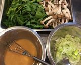 豚こまと春菊の味噌炒め作り方3写真
