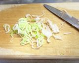 白菜と豚肉だけのお味噌汁作り方3写真