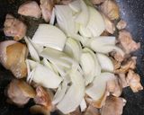 とりもも肉と玉ねぎの麺つゆ焼き作り方2写真