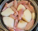 聖護院大根と手羽先のあっさり煮作り方2写真