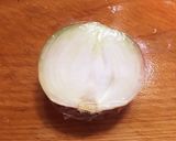 長持ちのコツ☆半分玉ねぎの冷蔵庫保存法作り方1写真