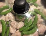 鶏とスナップエンドウのハニーマスタード炒作り方5写真