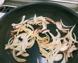 豚肉ピーマン玉ねぎ椎茸の中華炒め作り方5写真
