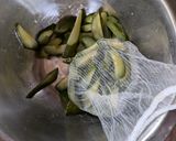 ささっと梅干しの梅酢とシソでしば漬け作り方3写真