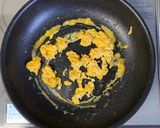 豚肉と卵、キノコの炒め物作り方3写真