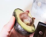 アボカドの剥き方作り方5写真