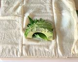 生湯葉で【湯葉巻き(カニカマ)】作り方2写真