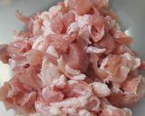 チキン(鶏肉)とウズラの卵のハンバーグ作り方1写真