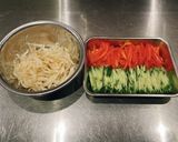蒸し鶏ときゅうりの生春巻き作り方4写真