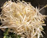 鶏胸肉でヘルシー野菜炒め丼作り方1写真