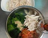 キムチで☆ほうれん草と蒸し鶏の和え物作り方5写真