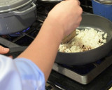 在宅勤務に　鎌田さんのにんにく炒飯作り方4写真