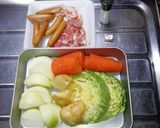 ダッチオーブンでポトフ作り方1写真