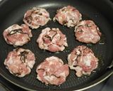 お弁当にも♪豚こまと塩昆布のまんまる焼き作り方4写真