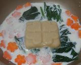 鶏モモステーキに半掛けホワイトシチュー作り方3写真
