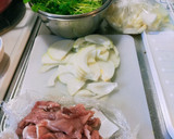 焼肉のたれで豚肉と豆苗のトロミ野菜炒め作り方1写真