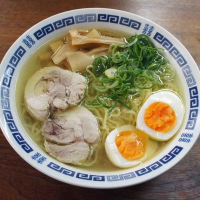 鶏チャーシューのついでに鶏塩ラーメン by おでのおでん