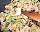 枝豆と塩昆布のチャーハン作り方5写真