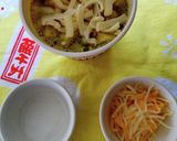 カップカレーヌードルにチーズを増して・・作り方3写真