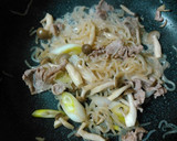 糸こんにゃくのすき焼き風豆乳炒め作り方5写真