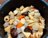 簡単、筑前煮(具材を集めて煮てみました)作り方6写真