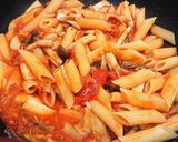【ボスカイオーラ】ペンネをトマトソースで作り方4写真