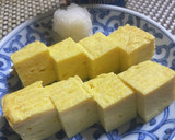 出汁が　たっぷりの　だし巻き卵作り方7写真