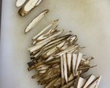 牛蒡と　さつま芋の皮の　金平炒め作り方2写真