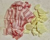 ニンニクたっぷり・モヤシのお好み焼き作り方1写真