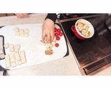 トロ〜リキムチと餅のアヒージョ☆作り方3写真