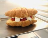 クロワッサン♥萌え断いちごサンド作り方7写真