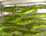 万願寺しし唐と大根の葉っぱの麻婆作り方1写真