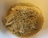 鯖缶とオクラのピリ辛胡麻ダレサラダ作り方3写真