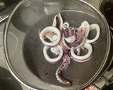あっさりと茹でイカを生姜醤油で。作り方4写真