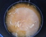 さばの味噌煮缶とパクチーの炊き込みご飯作り方1写真