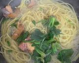 鯖缶とほうれん草のバタぽんパスタ作り方2写真
