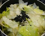 レタスとワカメのお味噌汁作り方2写真