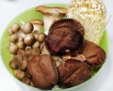 海鮮とキノコのピリ辛煮込み作り方4写真