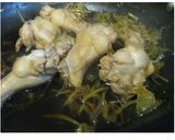 切って煮込むだけ！鶏手羽元煮込み☆作り方5写真