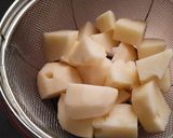 肉の代わりに油揚げを使った肉じゃが作り方1写真