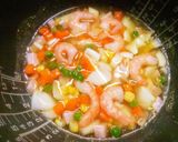 簡単美味しくヘルシーな炊飯器エビピラフ作り方1写真