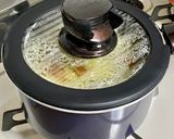 白菜とウインナーのハーブ煮込みスープ作り方4写真