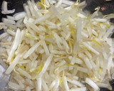 主材料2つ 鶏胸肉ともやしのサクッと焼き作り方1写真