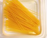 レンジで簡単⭐︎豚バラあごだし醤油パスタ作り方1写真
