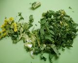 簡単！菜の花と椎茸の黄身味噌汁作り方3写真