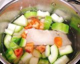ベトナム料理３枚豚肉の冬瓜トマトスープ作り方6写真