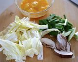 キムチとあまり野菜の卵雑炊作り方1写真
