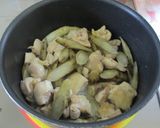 メイン材料２つ調味料２つ！味浸み鶏ごぼう作り方4写真