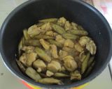 メイン材料２つ調味料２つ！味浸み鶏ごぼう作り方5写真