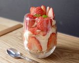 【超簡単20分】苺のチーズケーキパフェ作り方10写真